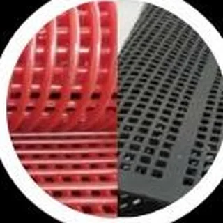 Rubber and polyurethane screening panels